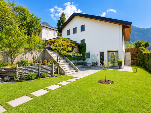 Spaziosa villa con piscina, grande giardino e appartamento monolocale 7