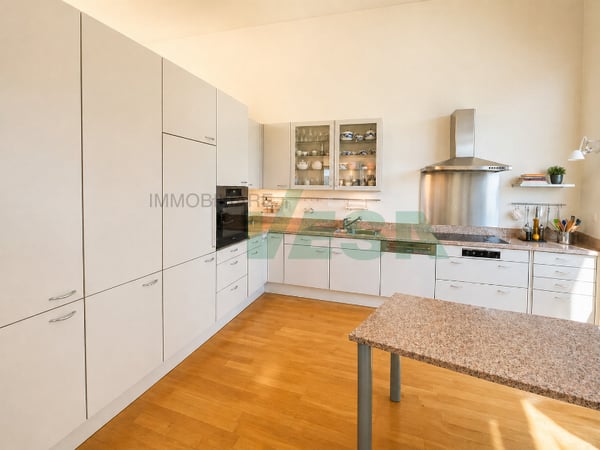 Proprietà di charme con villa, bel rustico e ampio terreno edificabile 8