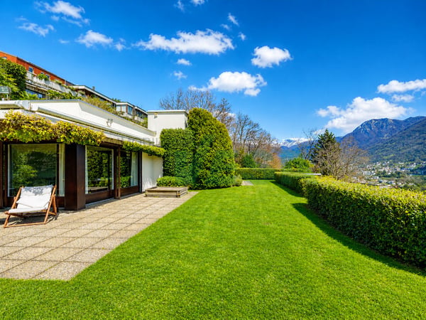 Splendido attico 6,5 locali con fantastica vista lago e bel giardino 5