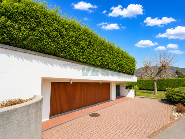 Ampia ed elegante villa signorile con molto spazio e con bella piscina 12