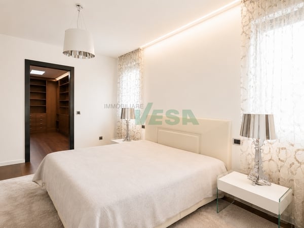Moderna villa nuova con spettacolare vista panoramica e piscina 4