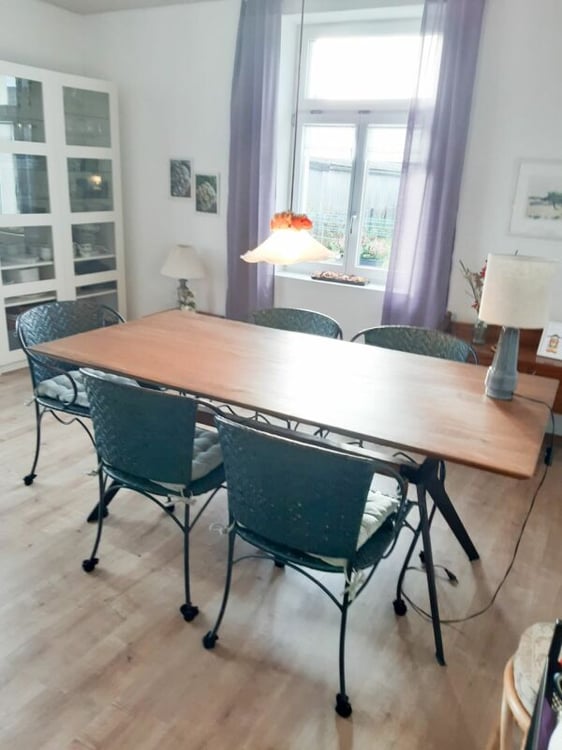 Modern renovierte Wohnung mit Charme 3