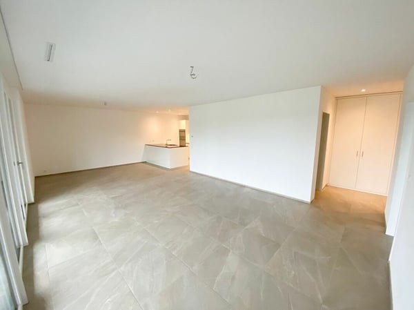 Stilvoll wohnen mit traumhaft grossem Balkon 3