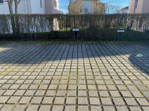 Aussenabstellplätze in Überbauung 