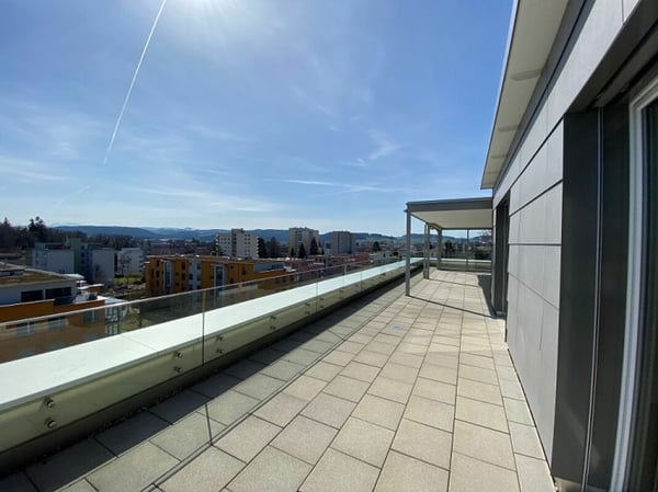 Wohnen mit traumhafter Aussicht und riesiger Terrasse 9