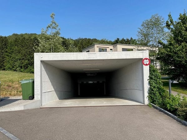 Tiefgaragenplatz zu vermieten