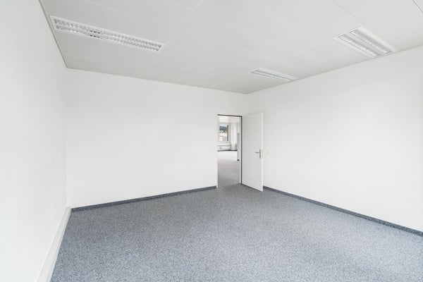 Bezugsbereite, attraktive und ausgebaute Büroräume an Top-Lage 7