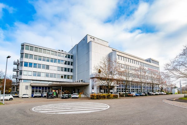 Ihr Business wächst – Der „Silver Cube“ bietet den Raum dafür 9