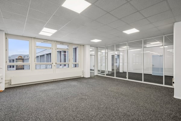Bezugsbereite und ausgebaute Büroräume für CHF 90.00/m²/Jahr 7