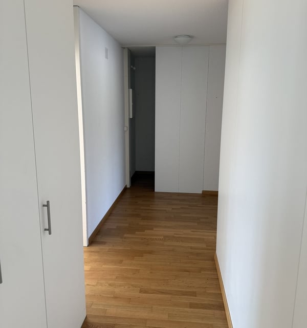 Modern & zentral - sanierte 3½-Zimmerwohnung! 2