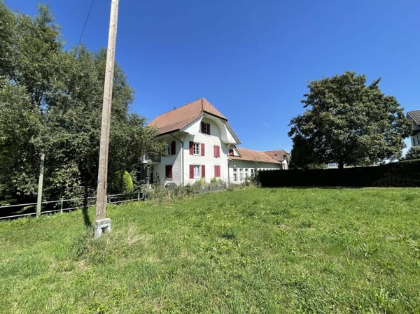 Wohn- und Gewerbeareal mit Potenzial in Leuzigen BE (Share-Deal) 10