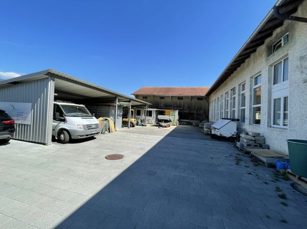 Wohn- und Gewerbeareal mit Potenzial in Leuzigen BE (Share-Deal) 5