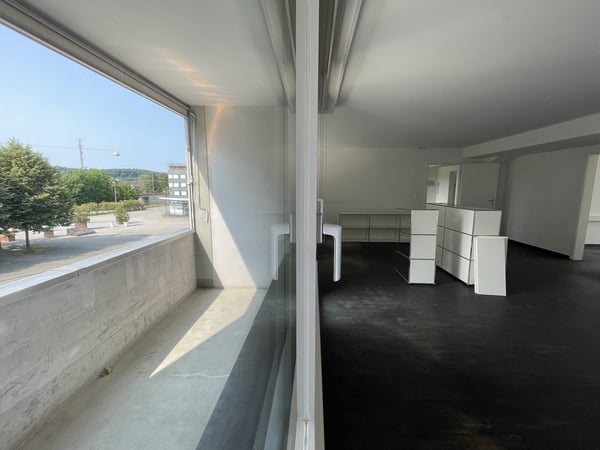 attraktive Gewerberäume à ca. 153 m² in der Vorstadt / 2. OG mit Lift 10