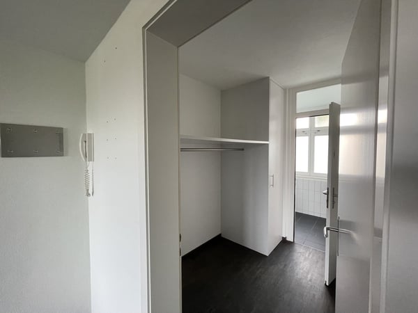 attraktive Gewerberäume à ca. 153 m² in der Vorstadt / 2. OG mit Lift 11