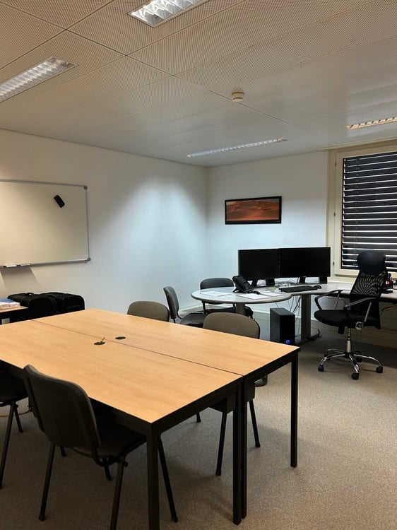 Büroräumlichkeiten an top Lage 9