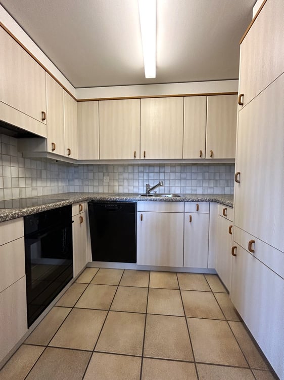 Gemütliche 3.5-Zimmerwohnung zu vermieten 2