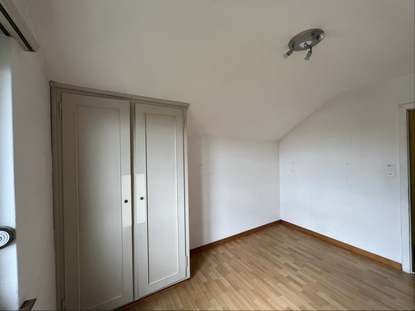 Mansardenzimmer als Bastel- oder Lagerraum zu vermieten 5