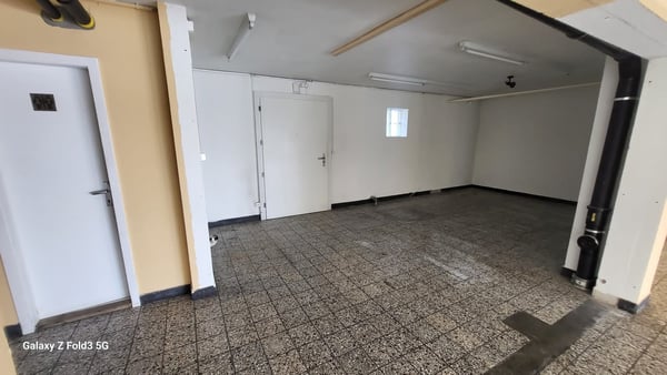 Gewerbe mit 150 m2 // an zentraler Lage 5