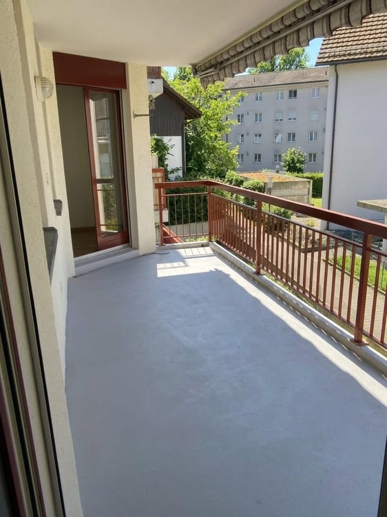 4.5 Zimmerwohnung an zentraler Lage in Rüti 8