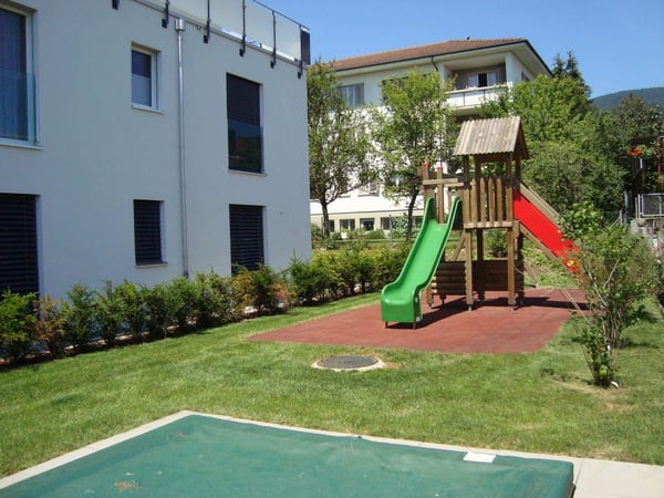 Moderne Attikawohnung mit sonniger Terrasse und Blick ins Grüne 3