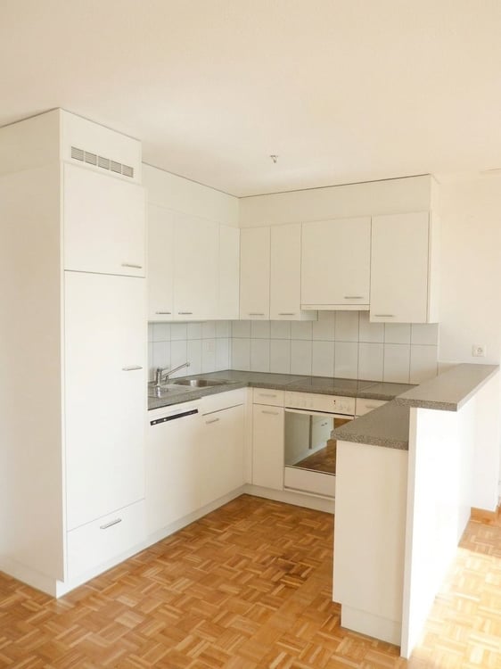 Charmante 2-Zimmerwohnung mit Balkon in ruhigem Wohnquartier 4
