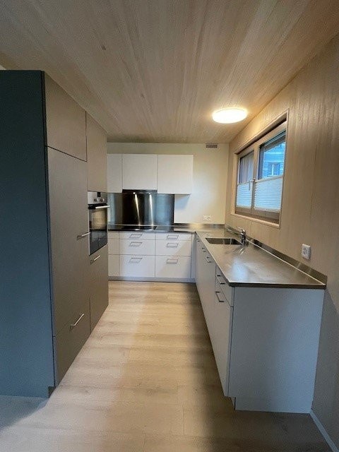 Grosszügig wohnen charmante 2.5-Zimmerwohnung mit Terrasse 3