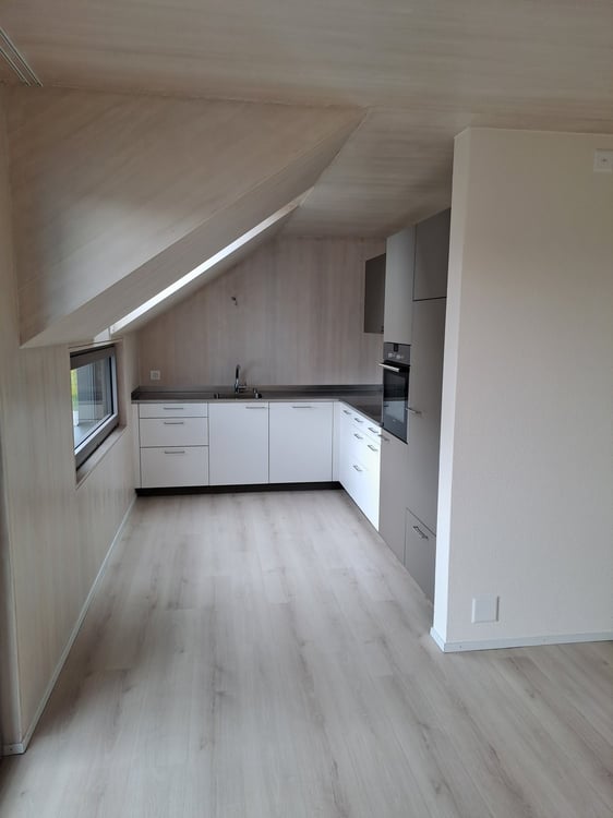 Charmante 3.5-Zimmerwohnung in Niederbipp modernes Wohnen mit Balkon 5
