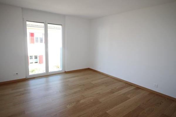 Moderne Wohnung mit grossem Balkon 7