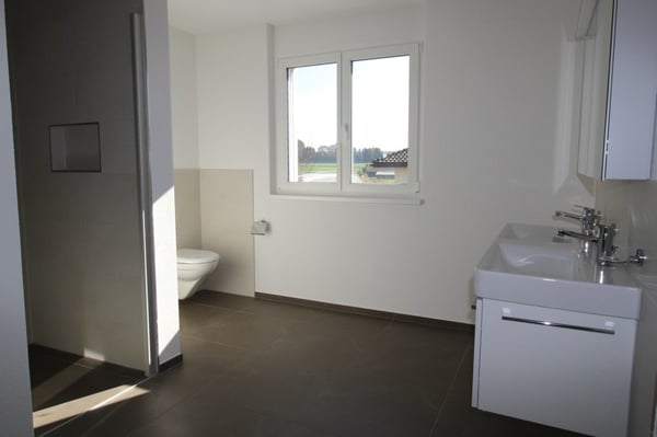 Moderne Wohnung mit grossem Balkon 5
