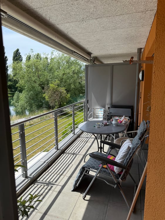 Grosszügige 4-Zimmerwohnung direkt an der Limmat 9