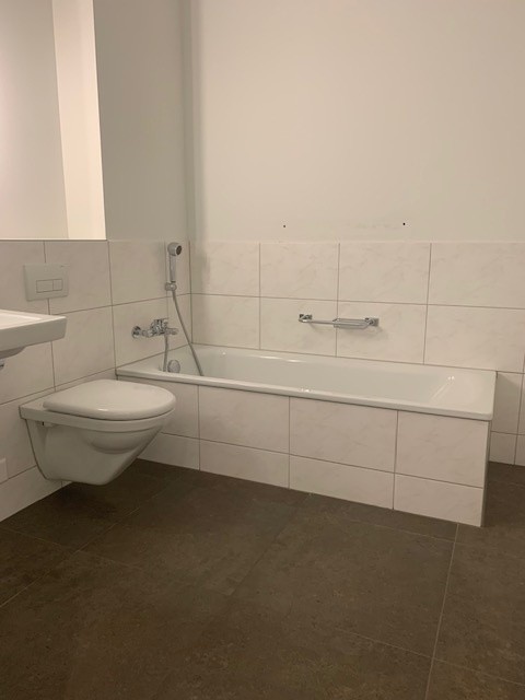 Helle 3.5-Zimmer-Wohnung mit grossem Balkon 5