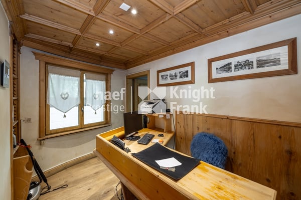 Bureaux fonctionnels au coeur de Crans-Montana 3
