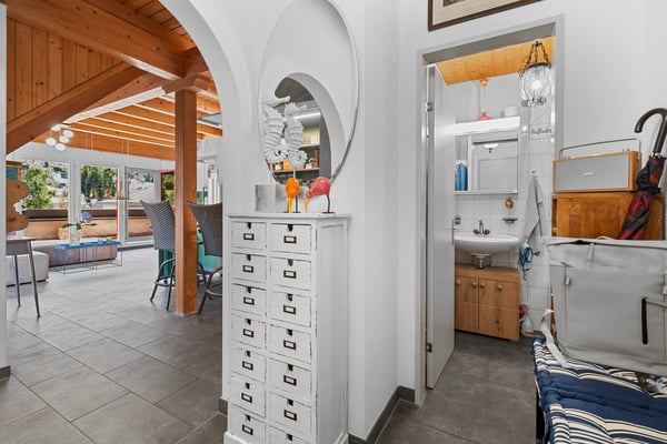 Moderne 1.5-Zimmer-Wohnung mit Balkon und Garage in Buttikon SZ 4