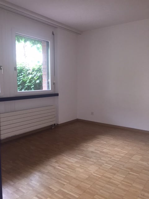 2-Zimmer-Wohnung im Erdgeschoss in Glarus Nord 5