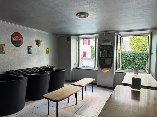 Charmantes Café/Bar-Lokal im Herzen von Glarus – «Gasthaus zur Linde» 4