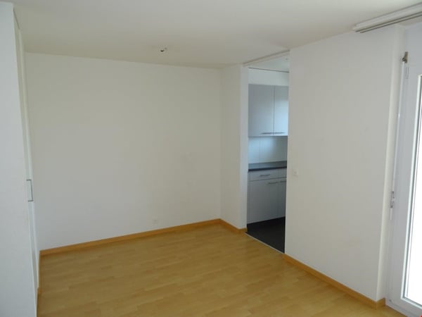 Helles Studio mit Balkon an zentraler Lage 8