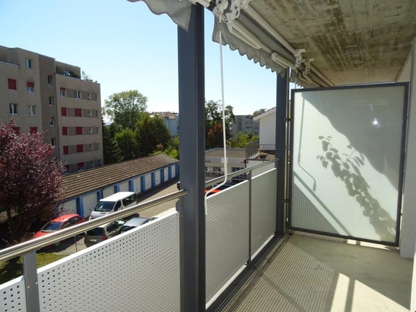 Helles Studio mit Balkon an zentraler Lage 12