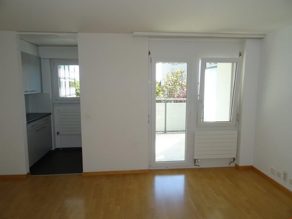 Helles Studio mit Balkon an zentraler Lage 2