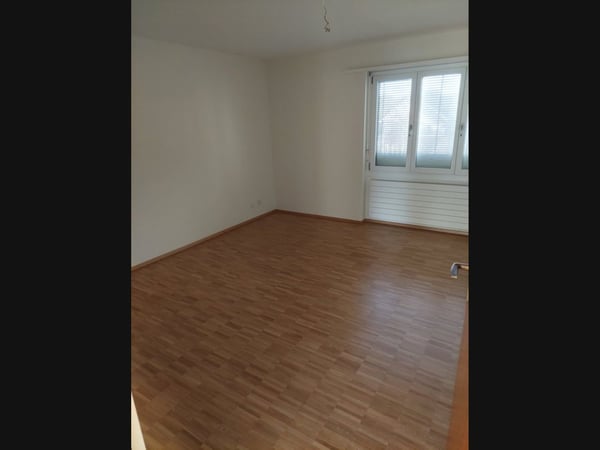 Grosszügige 3.5-Zimmerwohnung mit grossem Balkon in Bahnhofsnähe von Herzogenbuchsee 7