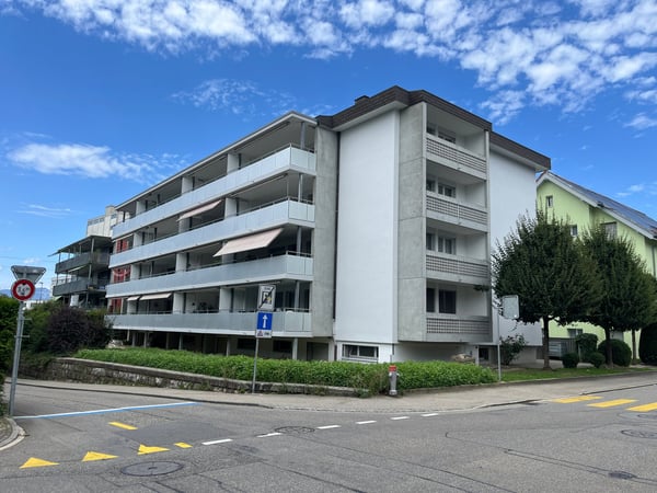 Grosszügige 3.5-Zimmerwohnung mit grossem Balkon in Bahnhofsnähe von Herzogenbuchsee 2