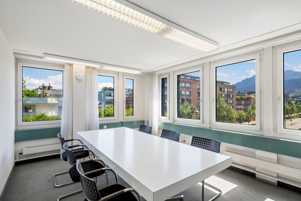 2860m2 Bürofläche im Stockwerkeigentum am Luzerner Alpenquai 13
