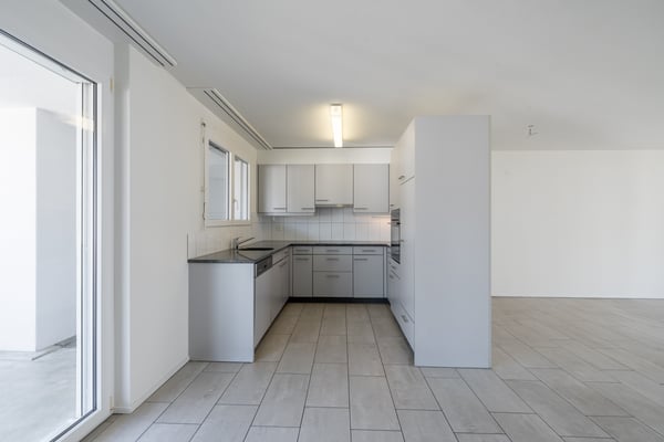 Schöne 4.5 Zimmerwohnung in Zofingen zu vermieten! 2