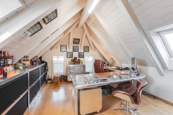 GROSSZÜGIG, MODERN UND VIELFÄLTIG 8