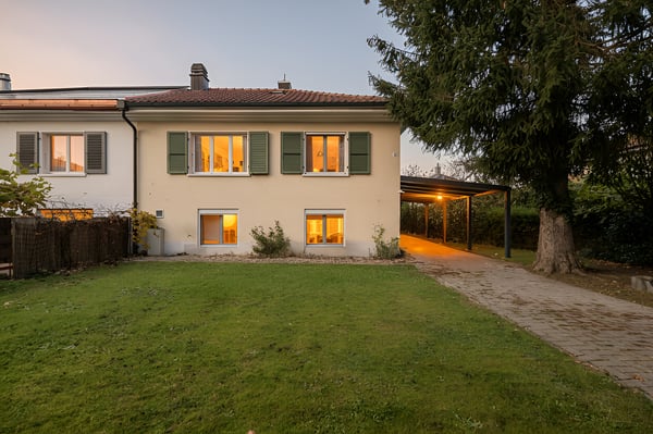 DOPPELEINFAMILIENHAUS AN BESTER LAGE IM BERNER BURGFELD 10