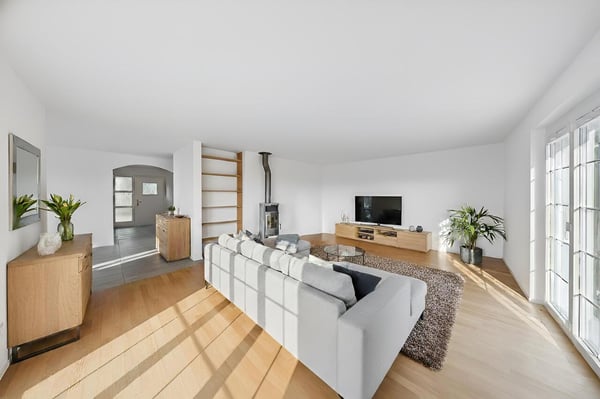 LANDHAUS-PARADIES MIT RAUM FÜR LEBEN UND TRÄUME 4