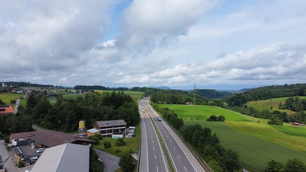 VIELFÄLTIGE LIEGENSCHAFT: EXKLUSIV FÜR …