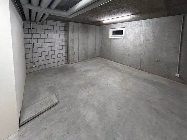 DISPONIBELRAUM MIT STROMANSCHLUSS 3
