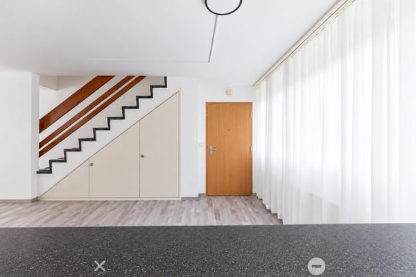MAISONETTE-WOHNUNG IN BIEL MIT GROSSZÜGIGEM WOHNGEFÜHL 4