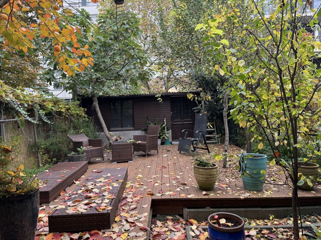 Maison de ville rénovée de 6 pièces avec jardin agréable