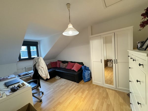 1-Zimmer-Stadthaus mit tollem Garten 17